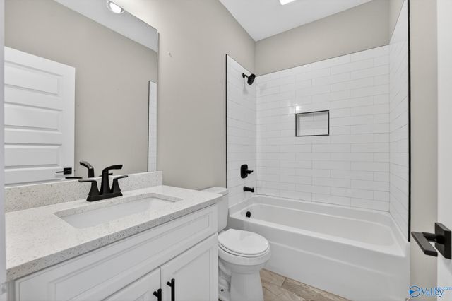 27 Hancock Road, Fayetteville, TN 37334