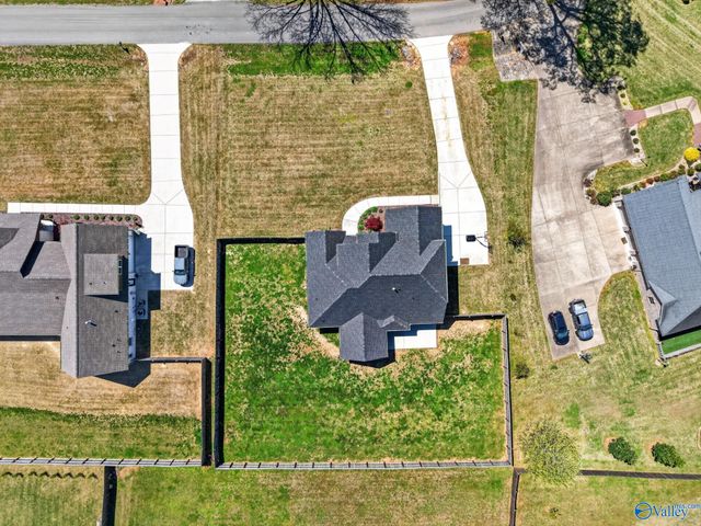27 Hancock Road, Fayetteville, TN 37334