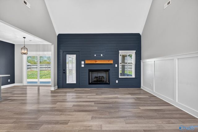 27 Hancock Road, Fayetteville, TN 37334