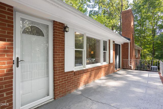 3034 Carriage Trail, Hillsborough, NC 27278