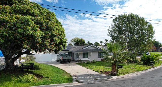 1183 Woodrail, Vista, CA 92083