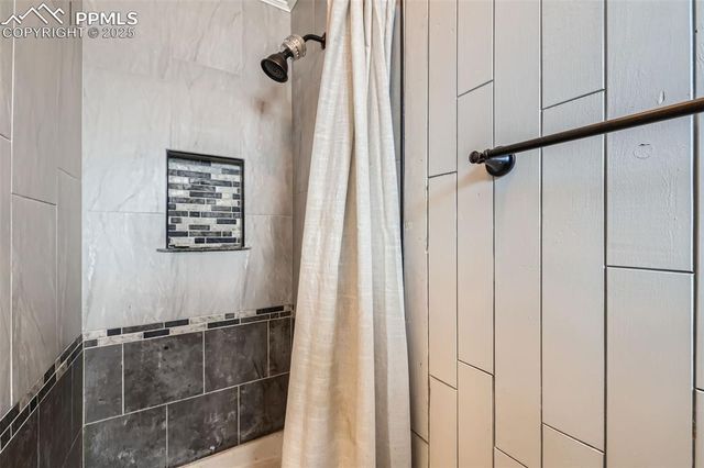 3124 Squaw Valley Drive, Colorado Springs, CO 80918