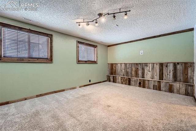 3124 Squaw Valley Drive, Colorado Springs, CO 80918