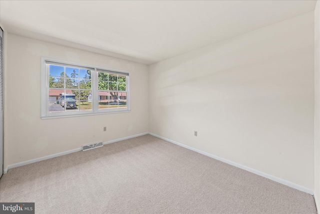 25 MEADOW GLEN DR, Dover, DE 19901