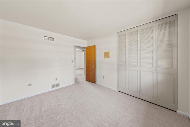 25 MEADOW GLEN DR, Dover, DE 19901