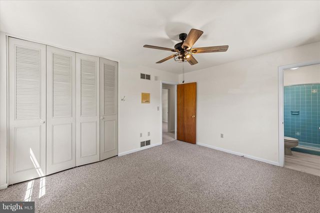 25 MEADOW GLEN DR, Dover, DE 19901