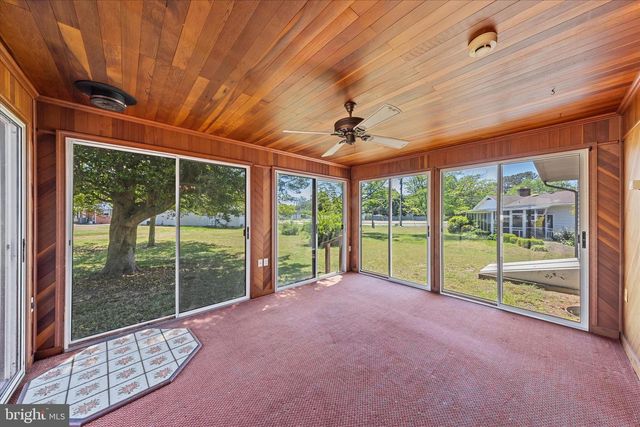 25 MEADOW GLEN DR, Dover, DE 19901