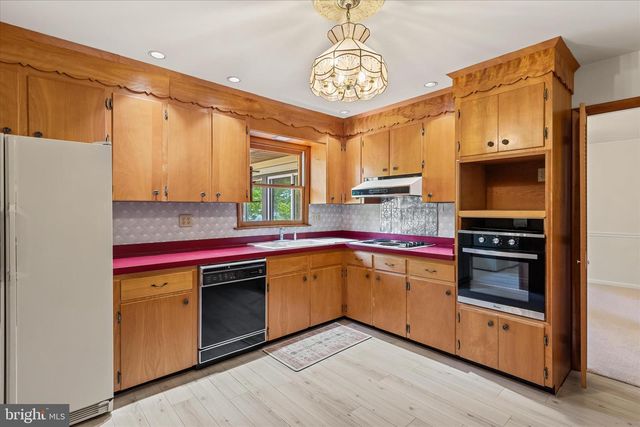 25 MEADOW GLEN DR, Dover, DE 19901