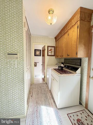 25 MEADOW GLEN DR, Dover, DE 19901
