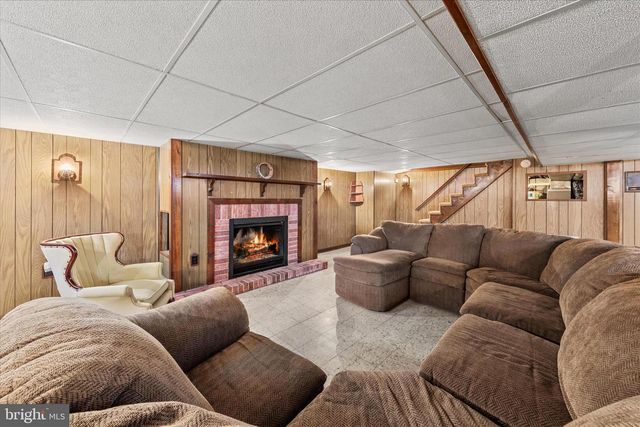 25 MEADOW GLEN DR, Dover, DE 19901