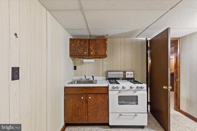 25 MEADOW GLEN DR, Dover, DE 19901