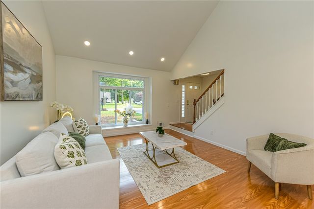 1 Todd Lane, Penfield, NY 14526