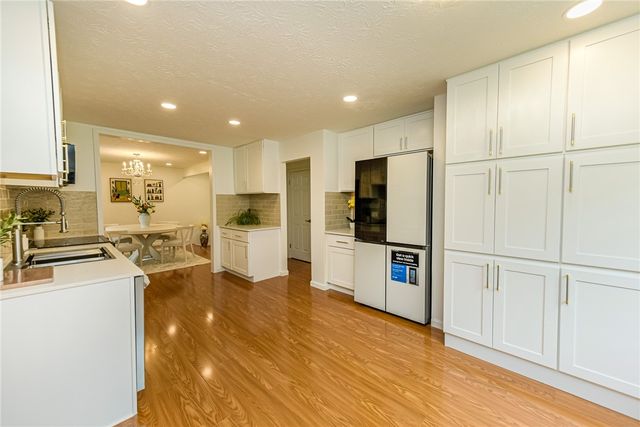 1 Todd Lane, Penfield, NY 14526
