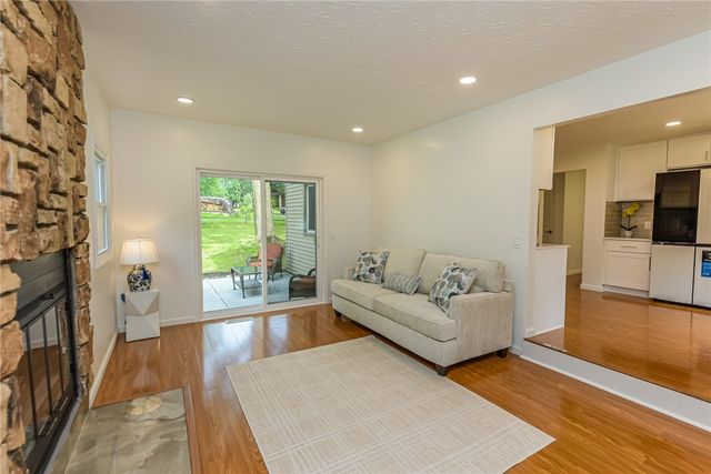 1 Todd Lane, Penfield, NY 14526