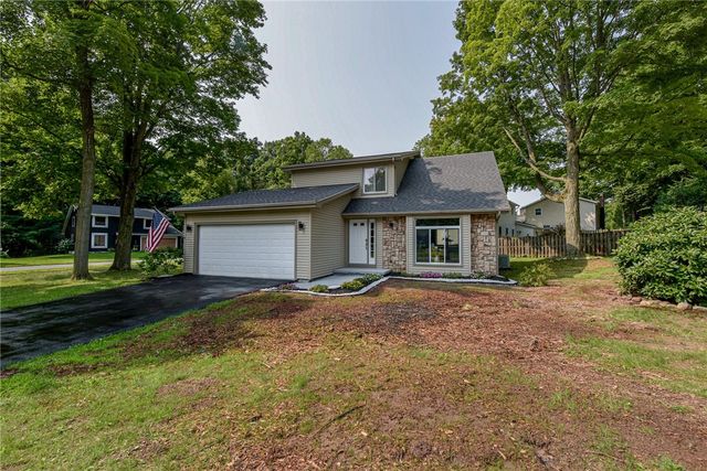 1 Todd Lane, Penfield, NY 14526