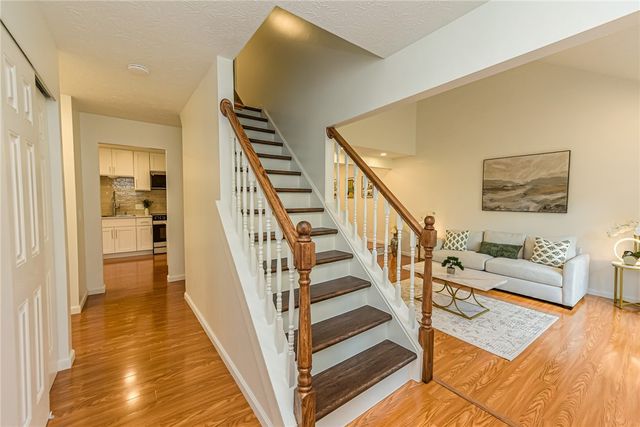 1 Todd Lane, Penfield, NY 14526