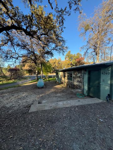4240 Parrotts Ferry Rd, Vallecito, CA 95251