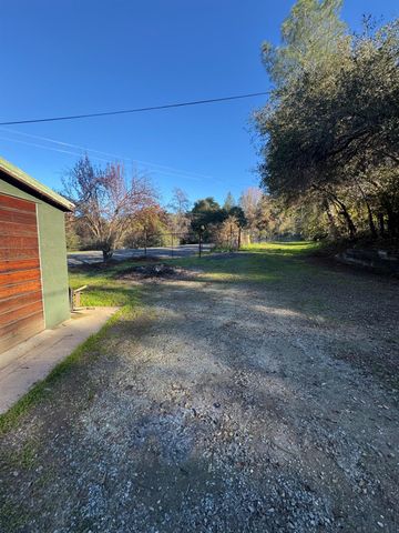 4240 Parrotts Ferry Rd, Vallecito, CA 95251