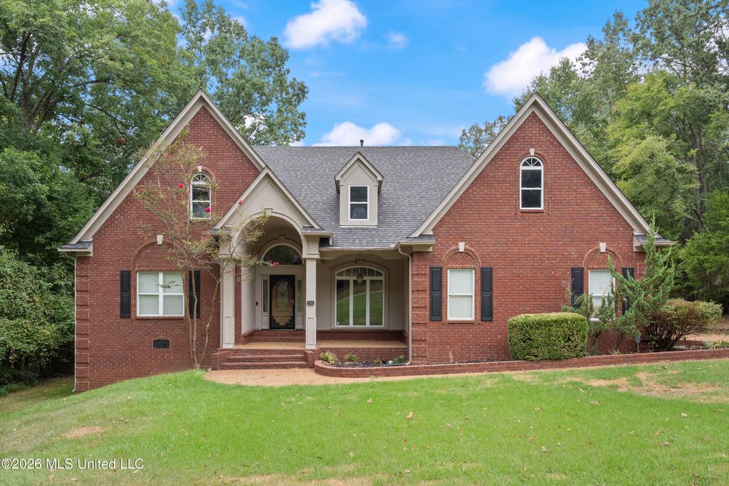 7656 Elizabeth Circle Drive, Olive Branch, MS 38654 — photo 2