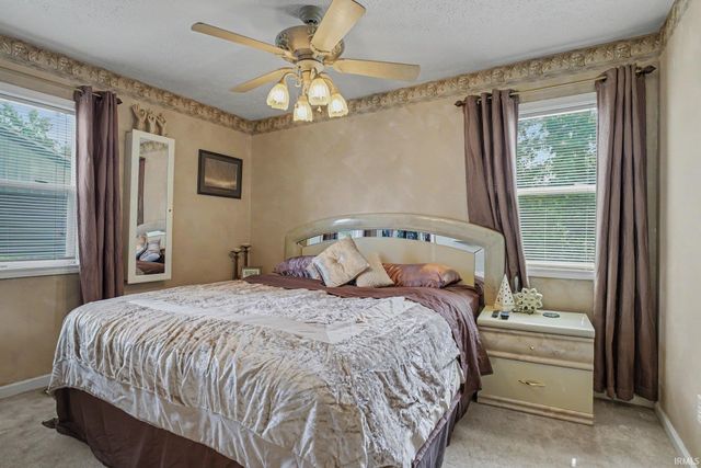 1348 Viking Drive, South Bend, IN 46628