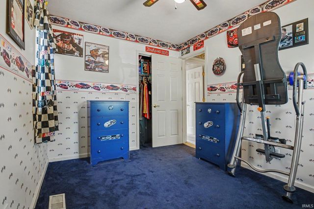 1348 Viking Drive, South Bend, IN 46628