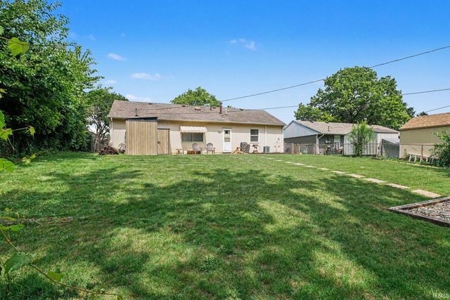 1348 Viking Drive, South Bend, IN 46628