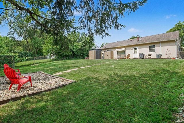 1348 Viking Drive, South Bend, IN 46628
