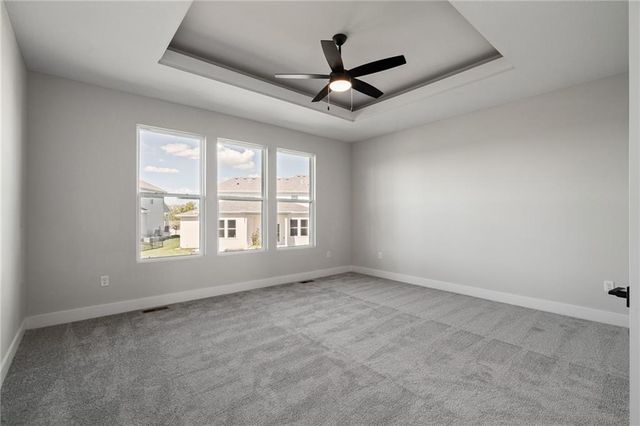 8978 Shady Bend Road, Lenexa, KS 66227