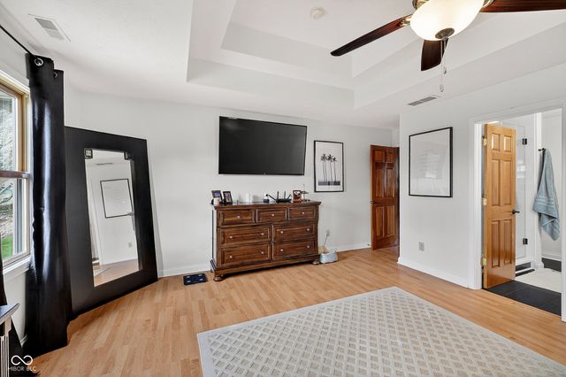 1020 Sunset Bay, Cicero, IN 46034