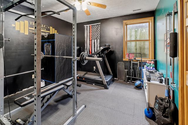 1020 Sunset Bay, Cicero, IN 46034