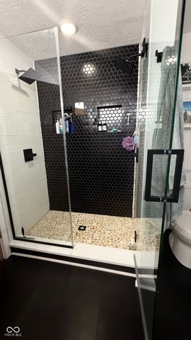 1020 Sunset Bay, Cicero, IN 46034