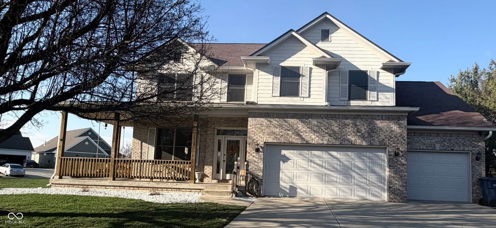 1020 Sunset Bay, Cicero, IN 46034