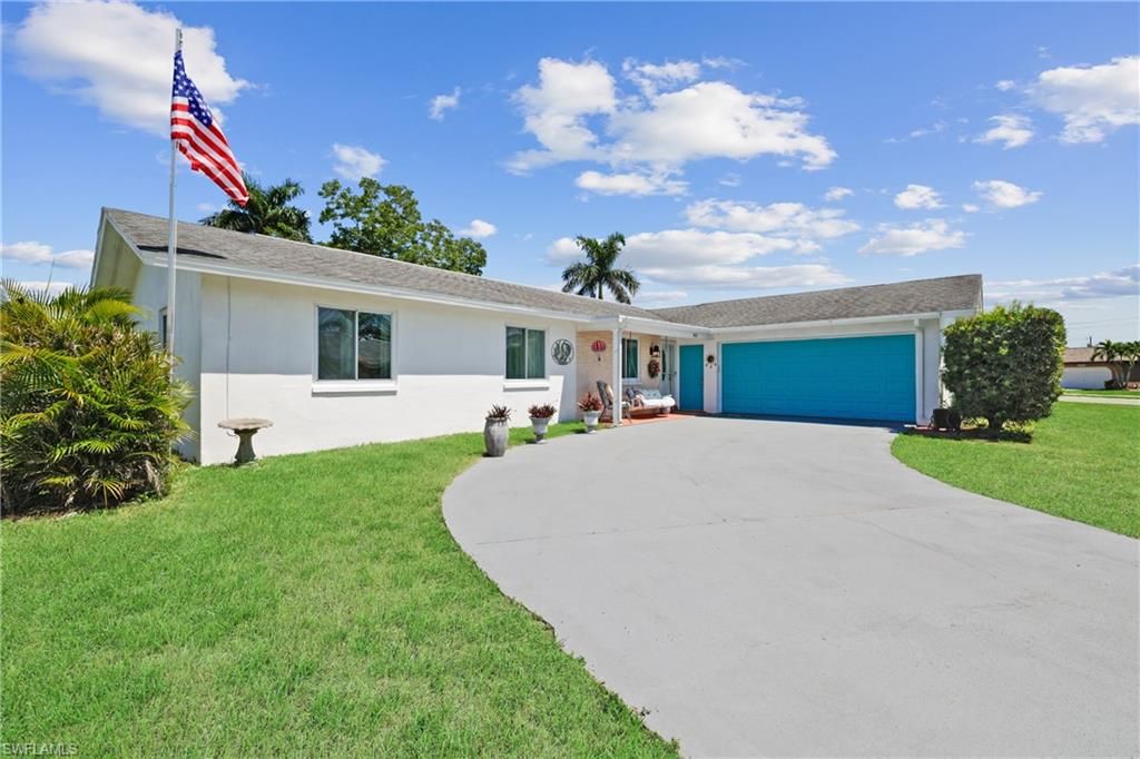4517 Vinsetta AVE, NORTH FORT MYERS, FL 33903 — photo 3