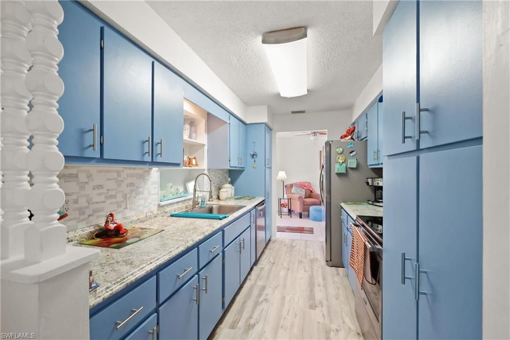 4517 Vinsetta AVE, NORTH FORT MYERS, FL 33903 — photo 5