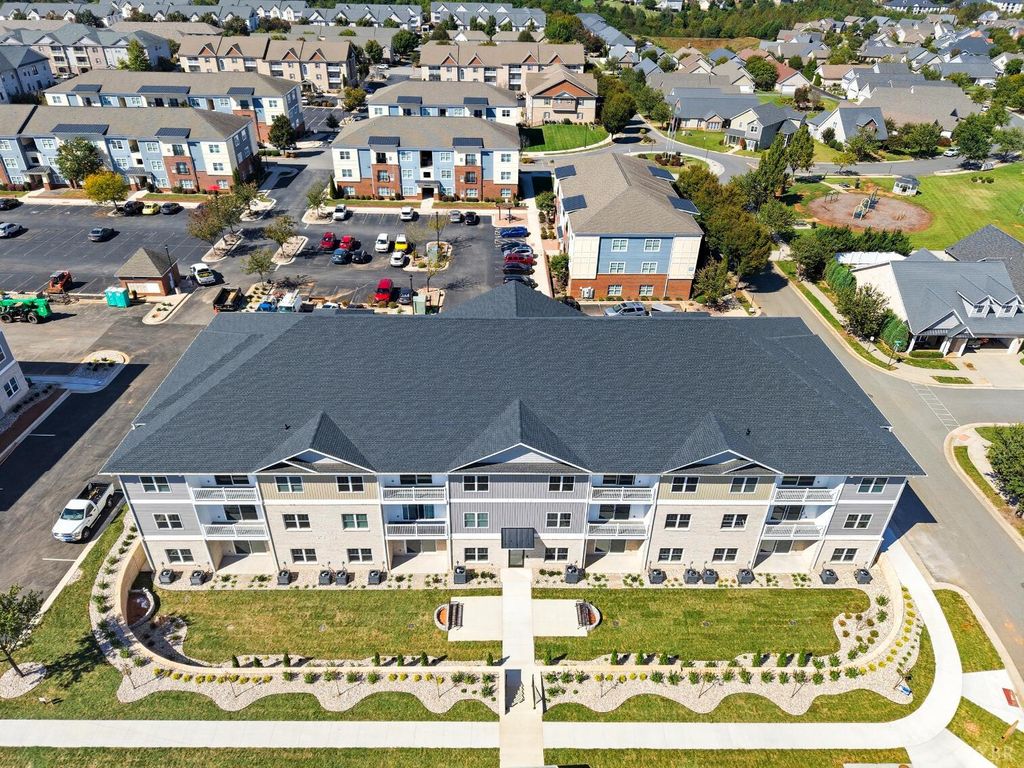 420 Capstone Drive 106, Lynchburg, VA 24502