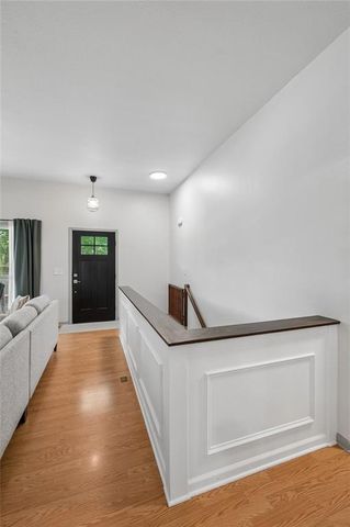 8126 NW 77th Court, Kansas City, MO 64152