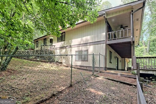 414 Leaning Chimney Drive, Clayton, GA 30525