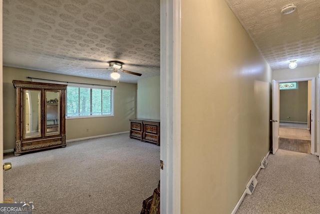 414 Leaning Chimney Drive, Clayton, GA 30525