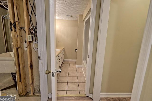 414 Leaning Chimney Drive, Clayton, GA 30525