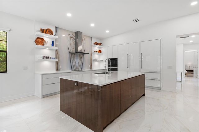 7587 Old Thyme Ct, Pompano Beach, FL 33076