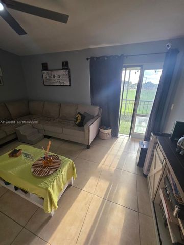 9727 Hammocks Blvd 207D, Miami, FL 33196