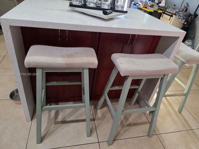 9727 Hammocks Blvd 207D, Miami, FL 33196