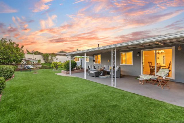 11944 Callado Rd., San Diego, CA 92128