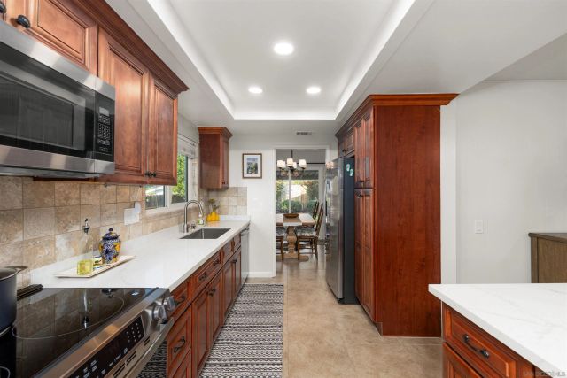 11944 Callado Rd., San Diego, CA 92128
