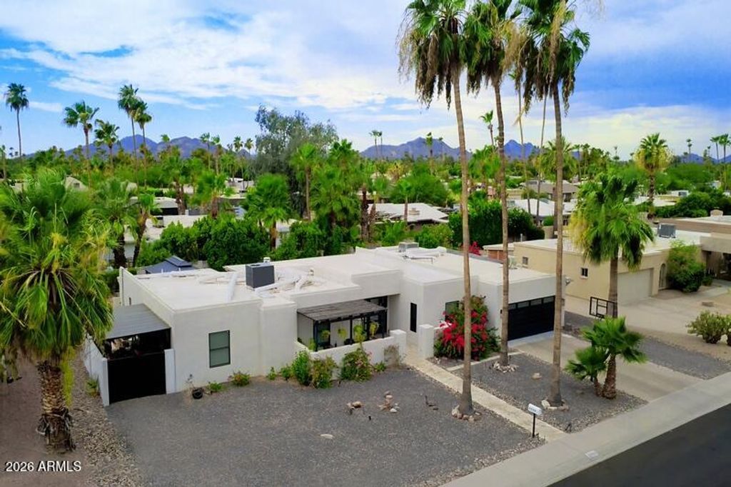 6739 E VOLTAIRE Avenue, Scottsdale, AZ 85254 — exterior