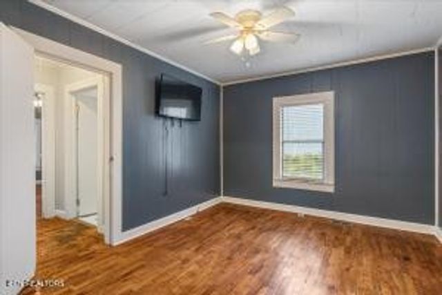 109 Fisher St, Athens, TN 37303