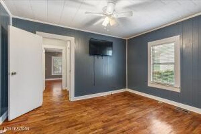 109 Fisher St, Athens, TN 37303