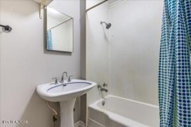109 Fisher St, Athens, TN 37303