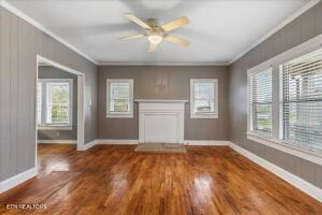 109 Fisher St, Athens, TN 37303