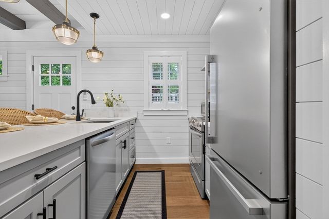 3 Federal Ct 3, Salem, MA 01970